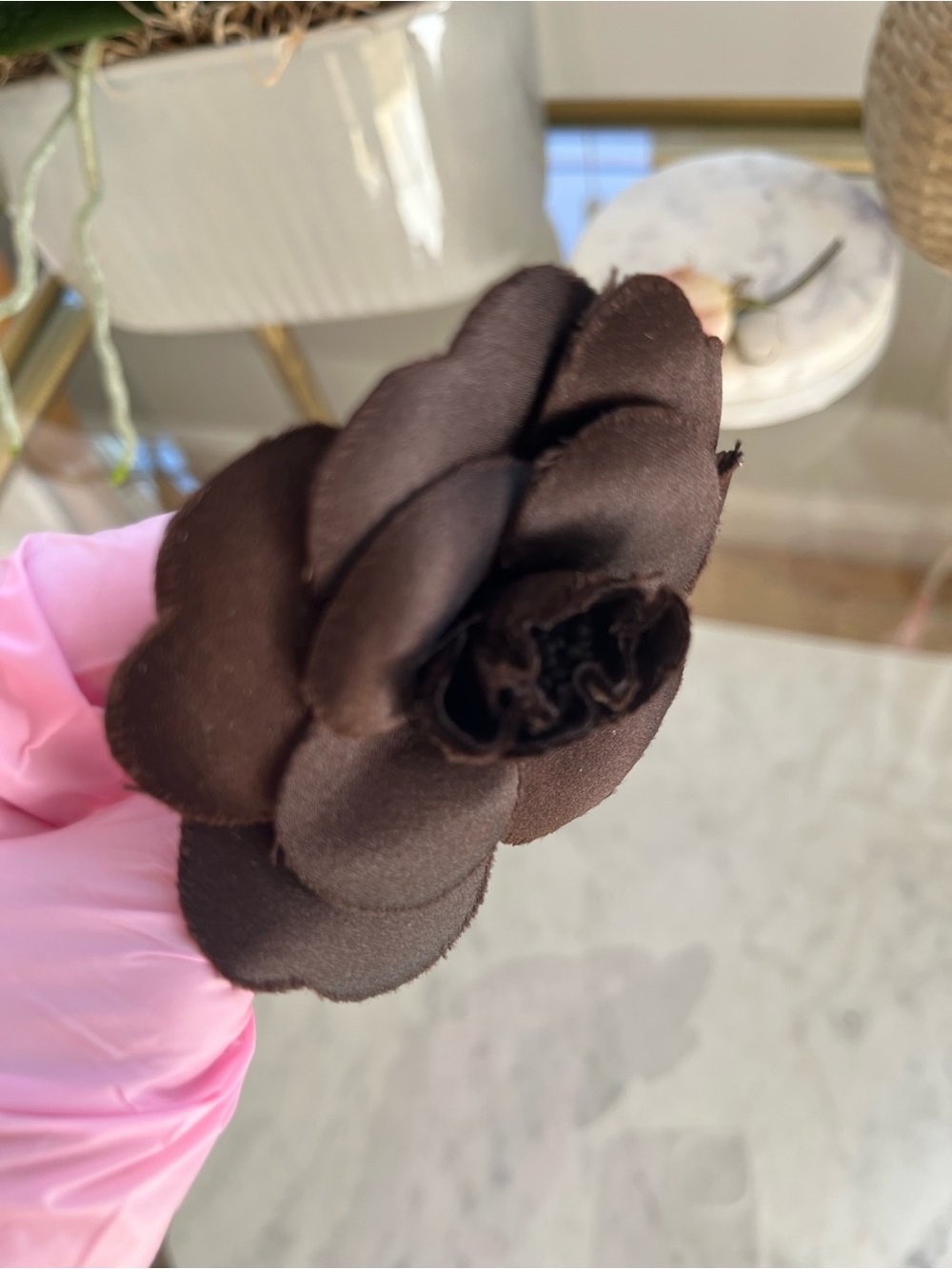 CHANEL Brown Silk Camellia Pin Brooch - Picture 2 of 5